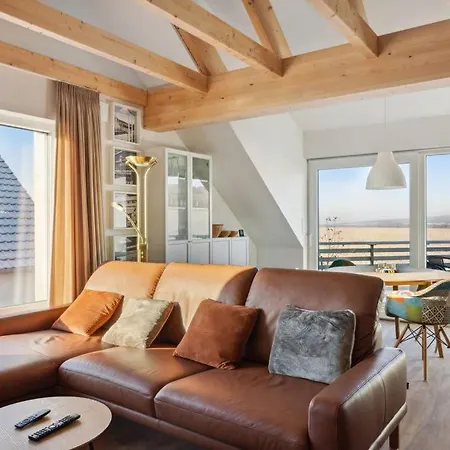 In Mit Balkon & Aussicht *