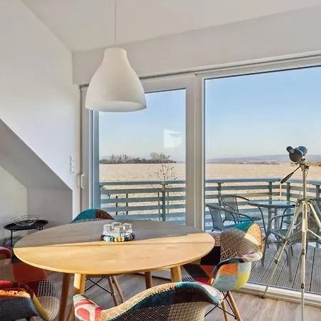 Apartment In Mit Balkon & Aussicht