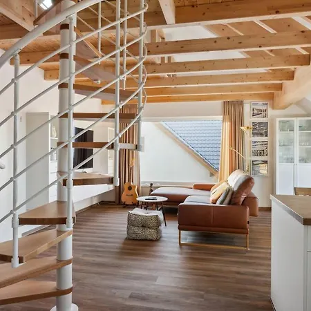 In Mit Balkon & Aussicht *