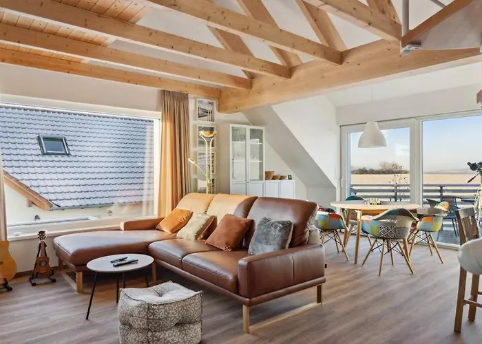 In Mit Balkon & Aussicht