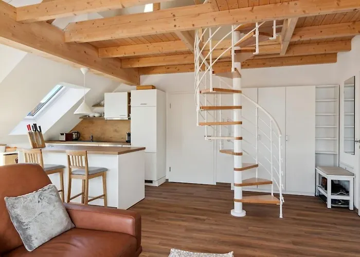 In Mit Balkon & Aussicht