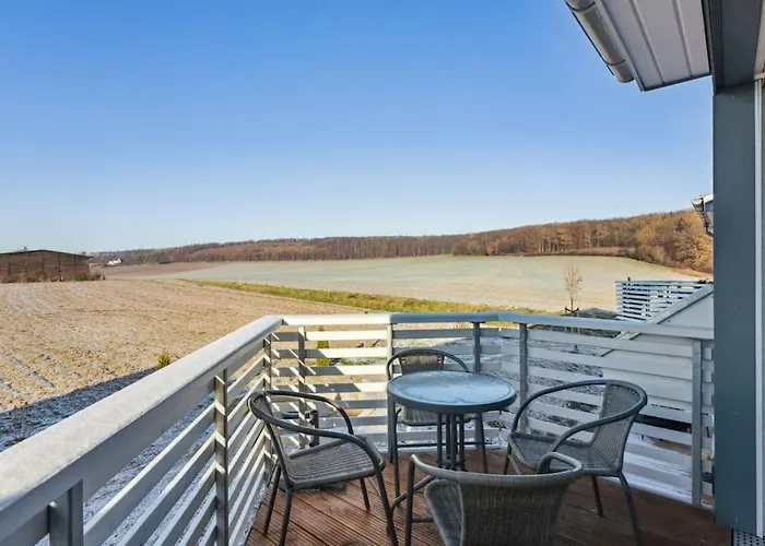 In Mit Balkon & Aussicht