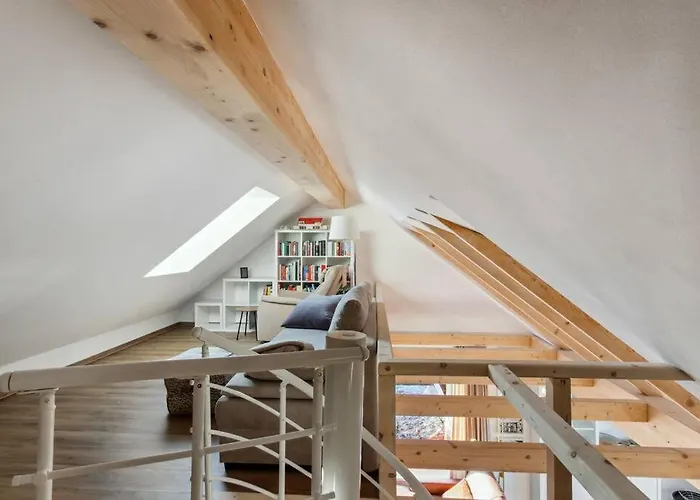 In Mit Balkon & Aussicht *